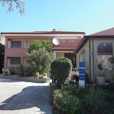 Apartments Nadia Baška Kültér fotó